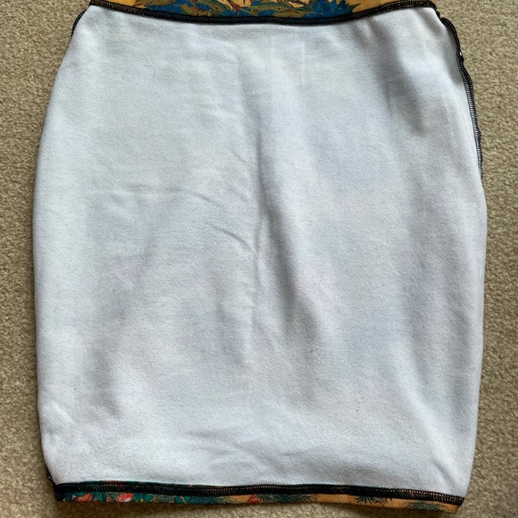 COPY - Ondori pencil skirt - Picture 5 of 6